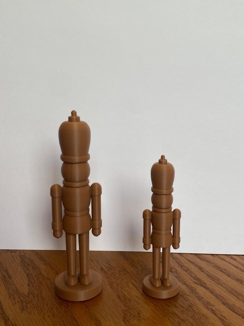 Quebra-nozes 21 cm